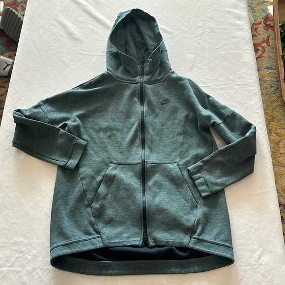 Nike Tops - Nike Sportswear Tech Fleece Cape Full-zip Women's Hoodie, 811710-386 small